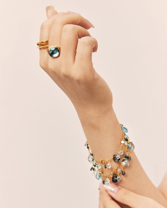 【新品.美品】Margo /マルゴ　イタリアのハンドメイドアクセサリー 名入れ、ラッピング無料】手縫いのL字ファスナー小さい財布