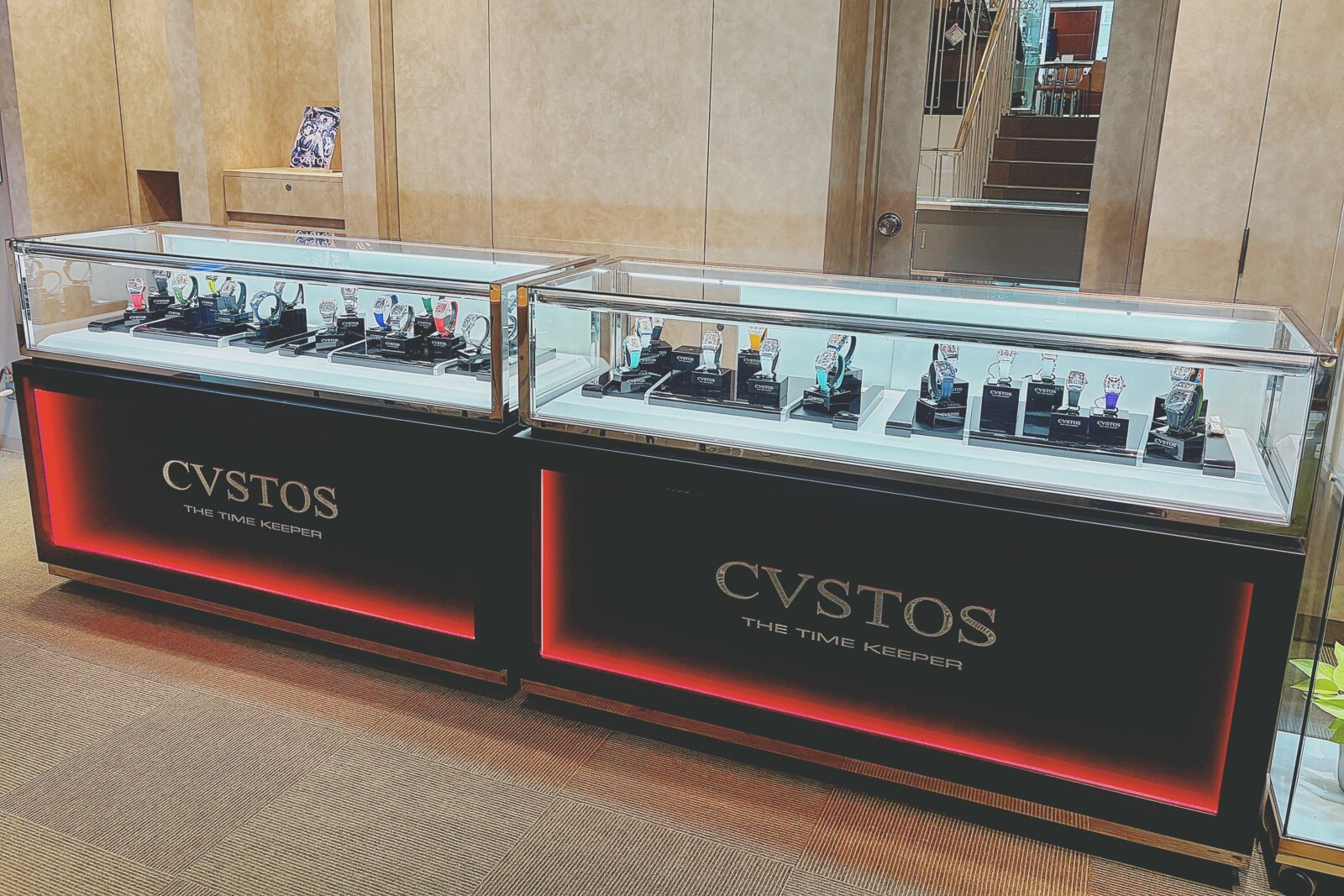 タカラ堂静岡本店 CVSTOS期間限定展示